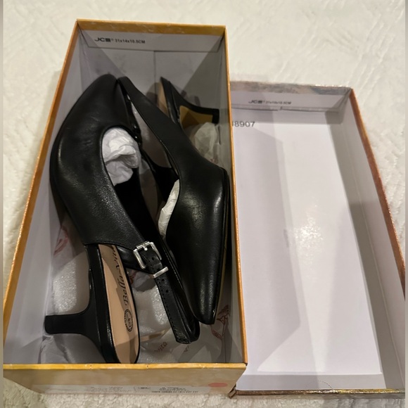NWT Bella Vita Scarlett Black Leather sling back pumps women’s 8 extra wide - Picture 7 of 11